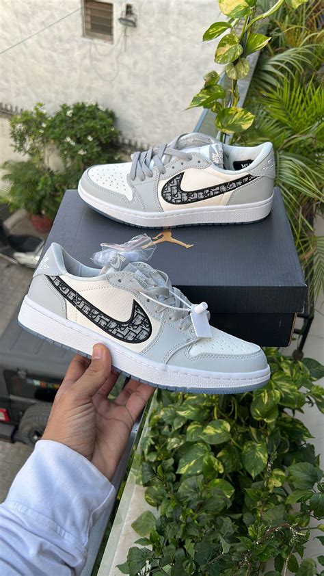 low dior shoes